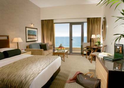 amwajrotana room فندق أمواج روتانا في دبي