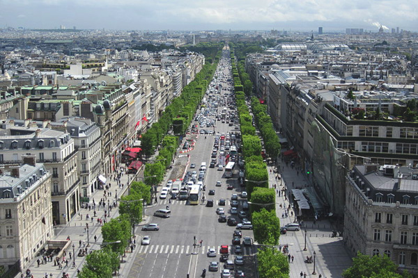 Champs-%C3%89lys%C3%A9es_from_the_Arc_de_Triomphe-.jpg