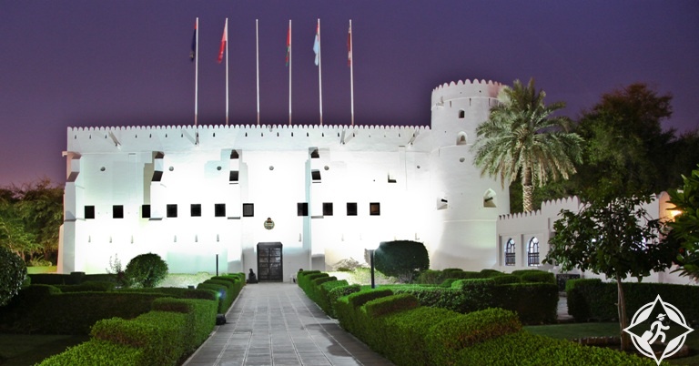 سلطنة عمان-مسقط-المتحف العماني-الأماكن السياحية في مسقط