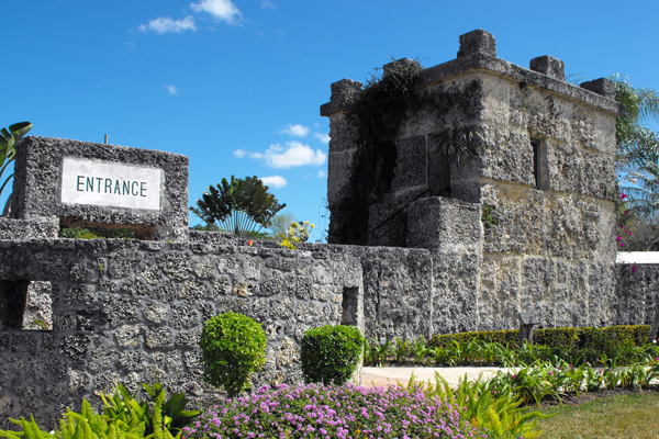 قلعة المرجان، فلوريدا Coral Castle