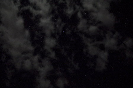 نجوم في ليل الصحراء في المغرب