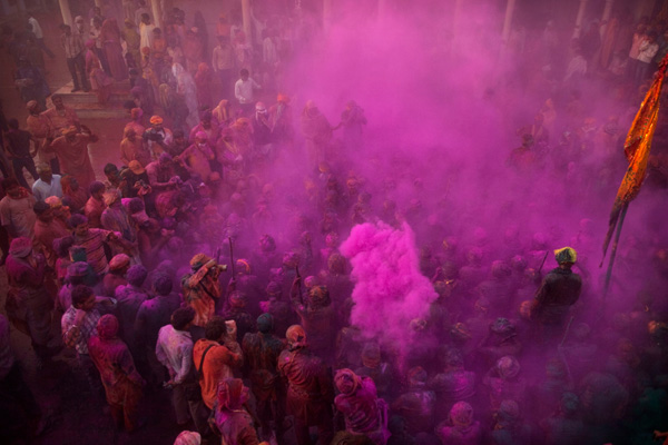 مهرجان الألوان “هولي” في الهند 2012