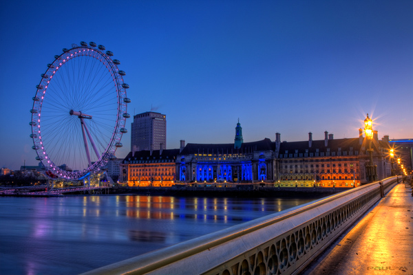 منذ افتتاحها تنافس "عين لندن" معالم لندن الشهيرة