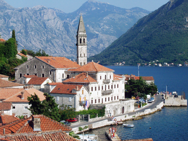 بيراست.. من أهم الوجهات السياحية في الجبل الأسود