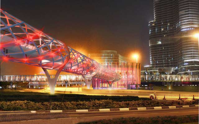 افتتاح جسر محطة مترو «دبي مول- برج خليفة»
