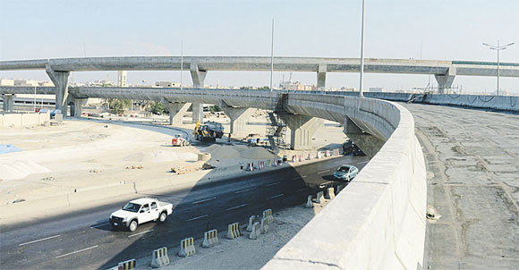الجسر دخل مراحله الأخيرة