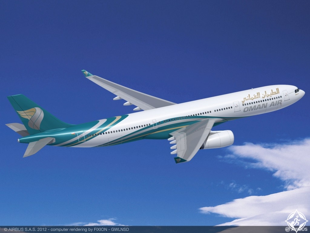 Airbus air. Airbus a330-300 Oman Air. Airbus a330-300 s7. А330-300. Oman Air a330.