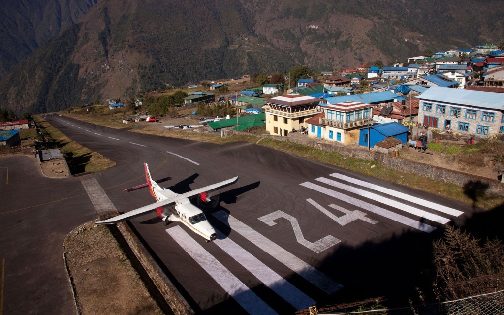 مطار تنزينج هيلاري، لوكلا، نيبال