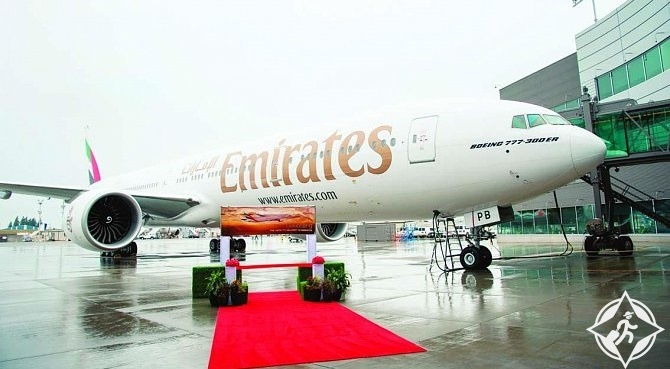 طيران الإمارات بوينج 777