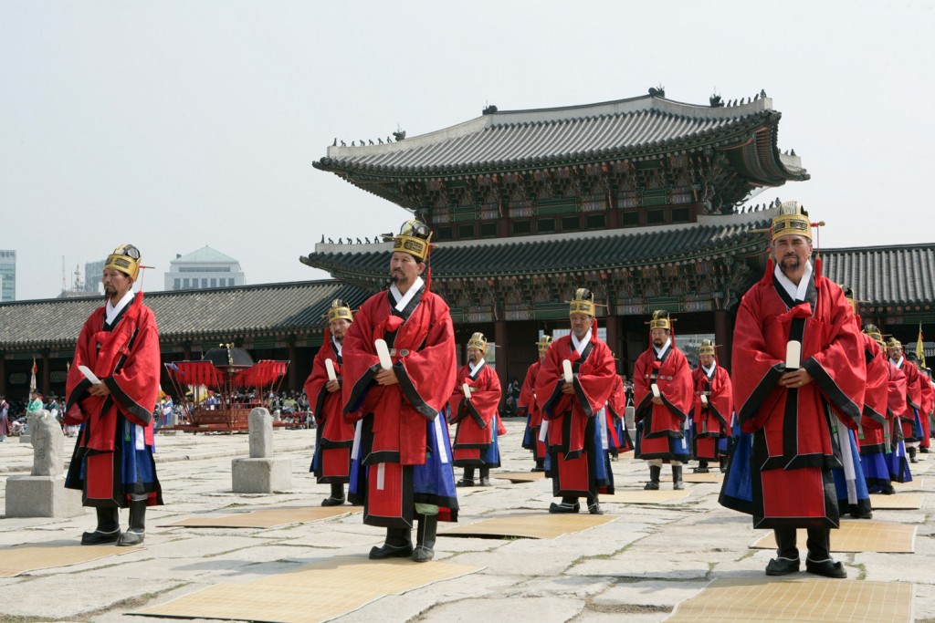 مزار جونغميو Jongmyo Shrine