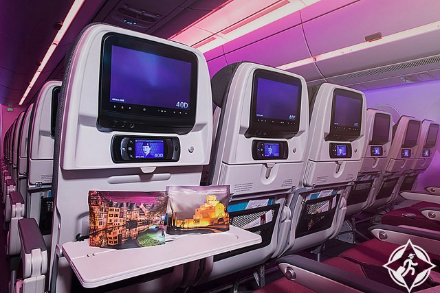 الخطوط الجوية القطرية تقدم طاقم مستلزمات شخصية جديدة لمسافري الدرجة السياحية