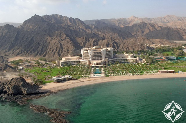 فندق قصر البستان مسقط