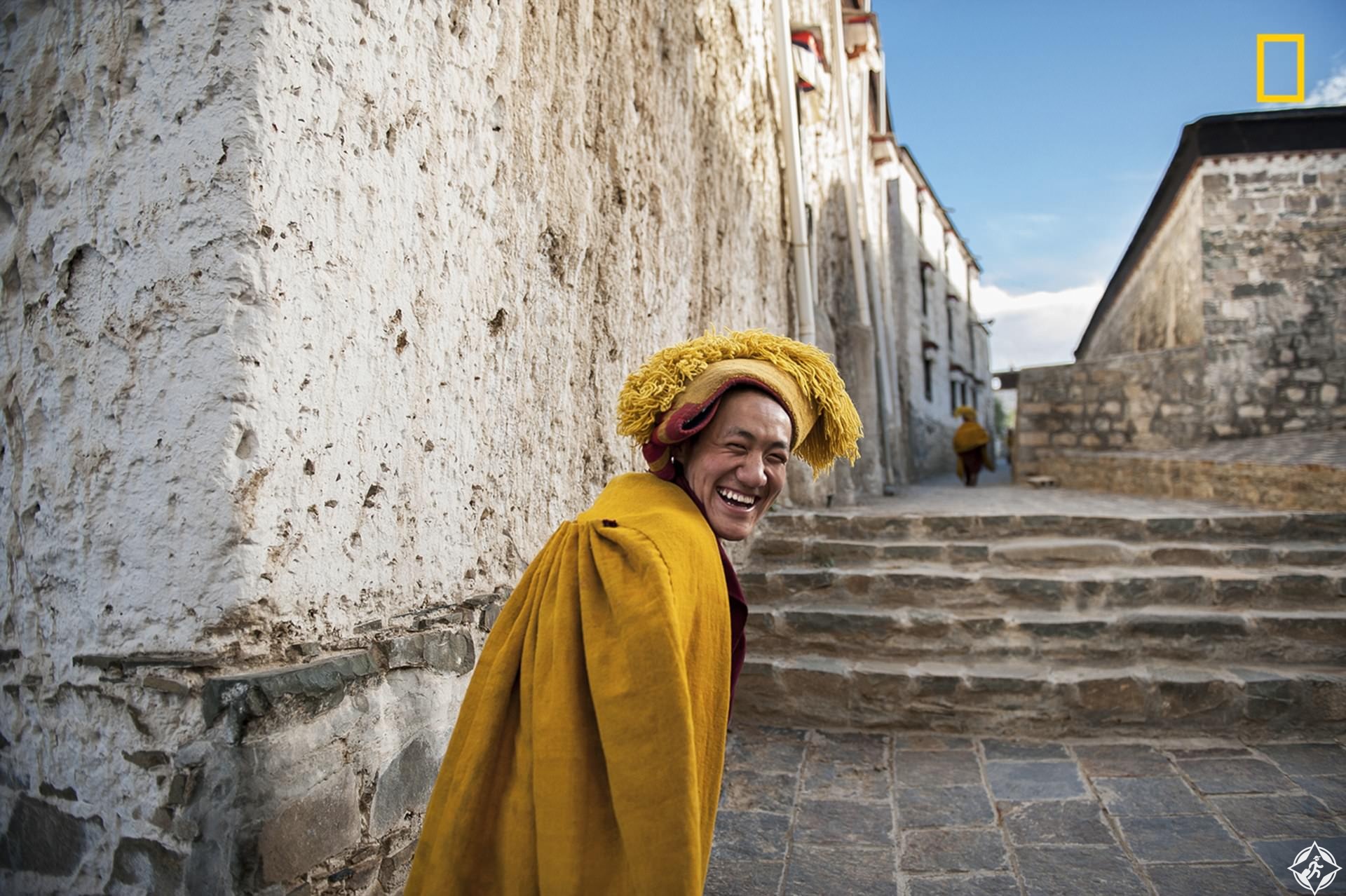 Географик. Снимки National Geographic. Монах улыбается. National Geographic люди. Тибетский монах улыбка.