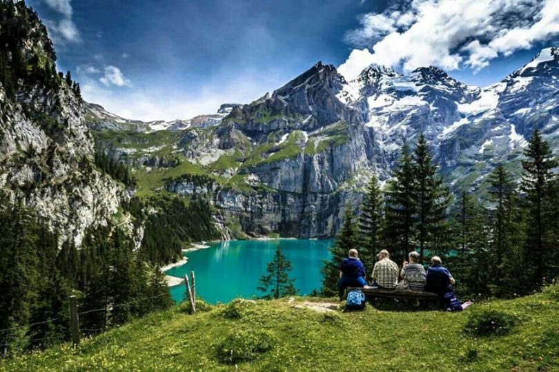 البحيرات في سويسرا - بحيرة أوشينين