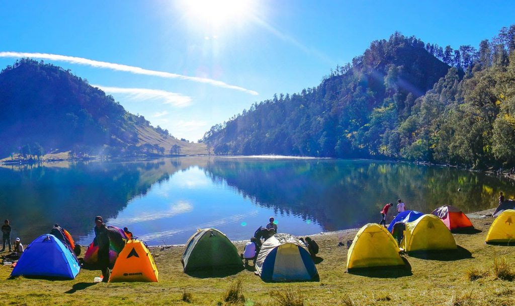 Semeru-Mountain-1024x608.jpg