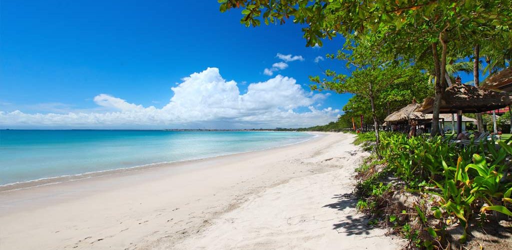 Jimbaran-Beach-Bali-1024x500.jpg